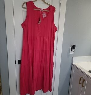 Sleeveless Tiered Maxi Dress in Bright Pink